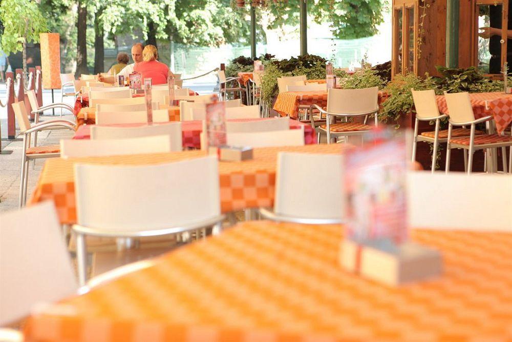 Tisza Hotel Szegedin Exterior foto